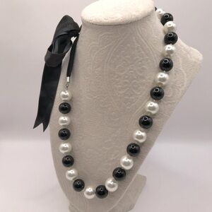 Black & White Glass Bead Ribbon Necklace